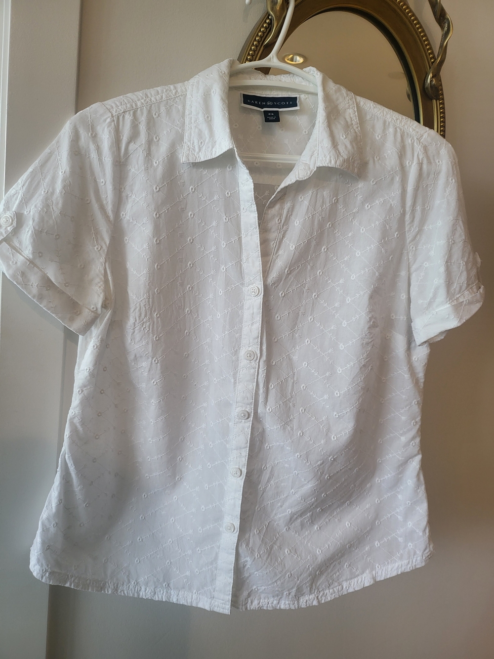 Karen Scott White Eyelet Button-Up Shirt